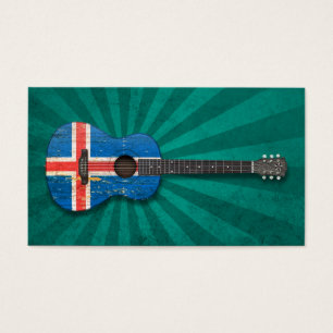 Guitarra acústica envelhecida e vestida da