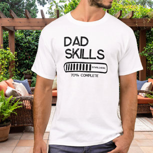 Habilidades de Pai Baixando Camiseta Preta Engraça