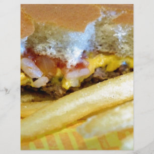 Hamburger com queijo e batatas fritas
