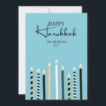 Hanukkah feliz moderno Candles o cartão do feriado<br><div class="desc">Personalize o texto feito sob encomenda acima. Você pode encontrar que os artigos de coordenação adicionais em nosso "Hanukkah feliz moderno Candles" a coleção.</div>