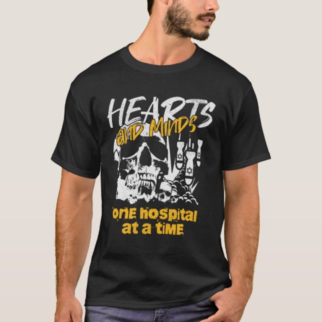 Hearts and Minds One Hospital at a Time t-shirt (Frente)