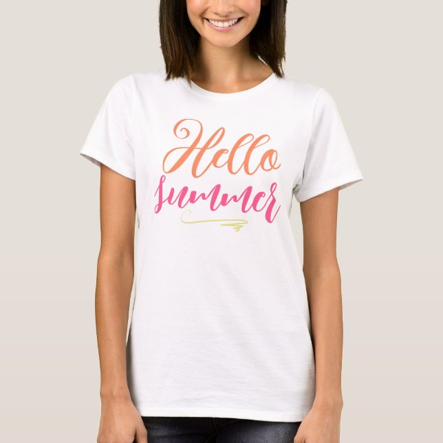 "Hello Summer T-Shirt | Chá de Sol e Gráfico Diver (Frente)