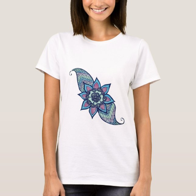 Henna inspirou design em camisa azul e roxa (Frente)