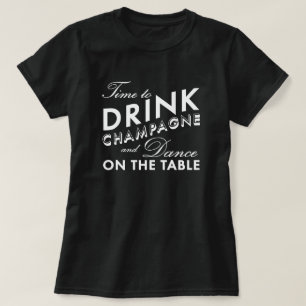 Hora de beber o t-shirt preto de Champagne