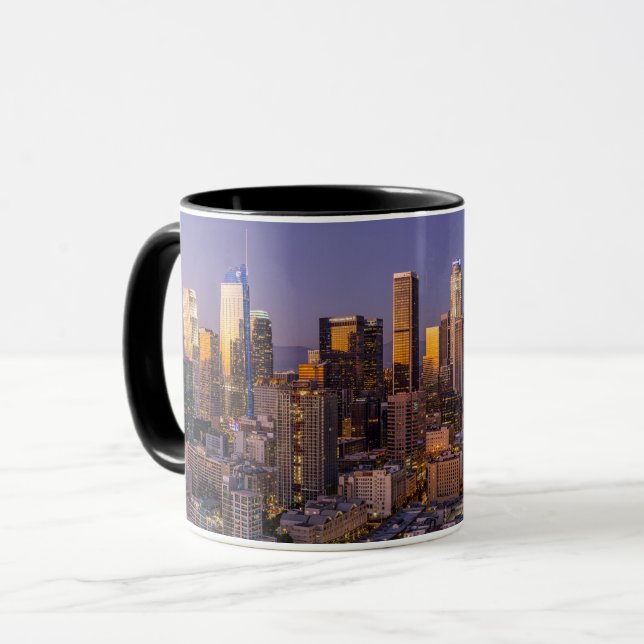 Horizonte de Los Angeles ao anoitecer, Caneca de C (Frente Esquerda)