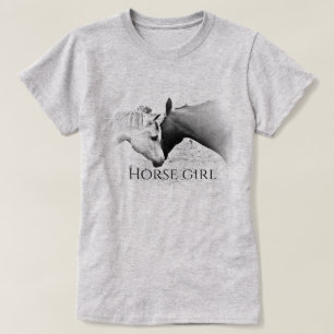 Horse Girl - Personalize - Camiseta Preta e Branca