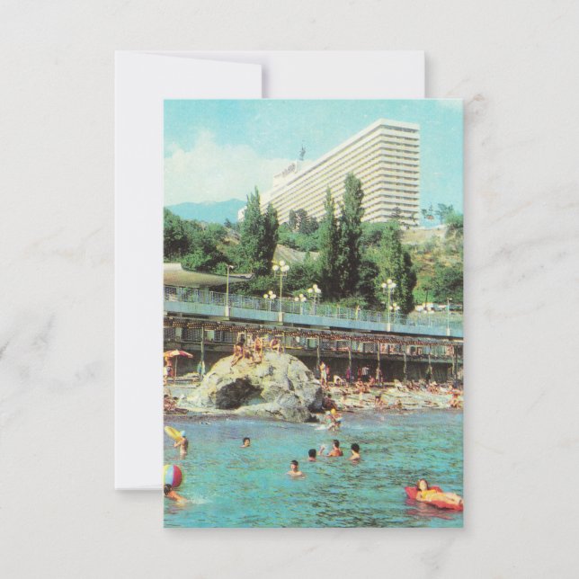 Hotel Yalta (1979) com cartão postal soviético (Frente)