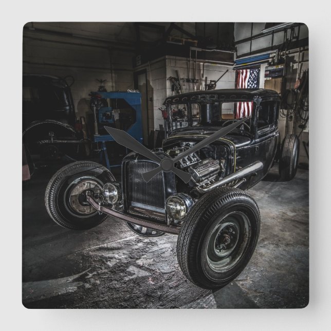 Hotrod em um relógio de parede de garagem (Frente)