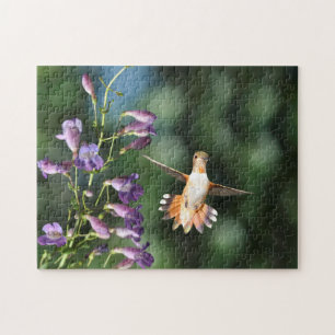 Hummingbird em Voo com Quebra-cabeça de Flor