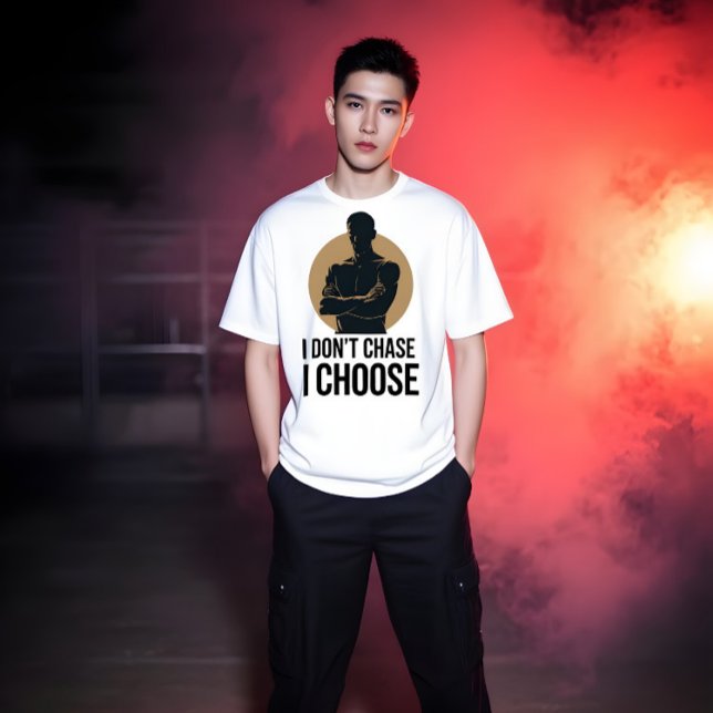 I Don’t Chase Minimalist Men’s T-Shirt (Criador carregado)