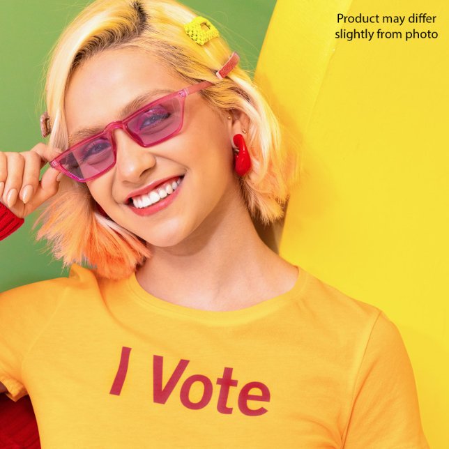 I Vote T-shirt - Texto Vermelho (Criador carregado)