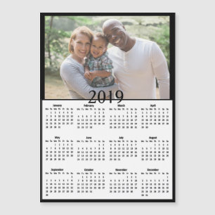 Ímã preto da foto do calendário do fundo 2019