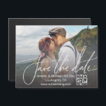 imã salve a data elegante simples de foto de códig<br><div class="desc">imã salve a data de foto simples elegante do casal qr code</div>