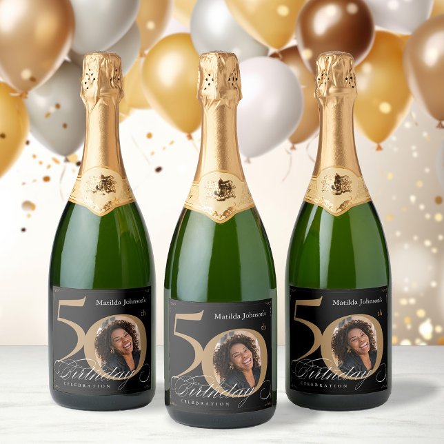 Imagem Personalizada de 50º Aniversário Dourado El (Elegant Gold Black 50th Birthday Custom Photo Sparkling Wine Label)