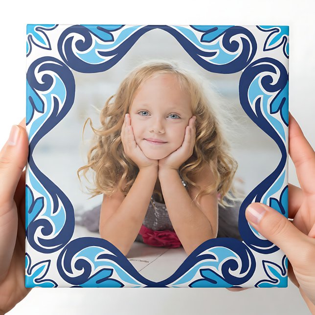 Imagem própria, Azulejo azul e branco Azulejos Cer (Own picture, blue and white Azulejos Ceramic Tile)