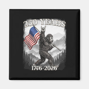 Íman 250 Anos 1776–2026 Bigfoot E Bandeira Patriota Ame