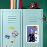 Íman 40th Birthday Photo college Party<br><div class="desc">Birthday Photo Keepsake Magnet Celebrate a birthday with this personalised photo keepsake magnet, featuring a modern rectangular photo frame with “BIRTHDAY” cut out along the side. Upload your favourite photo and customise the text [Name]’s xxth to create a meaningful and memorable keepsake for family members. Perfect for parents, grandparents, and...</div>