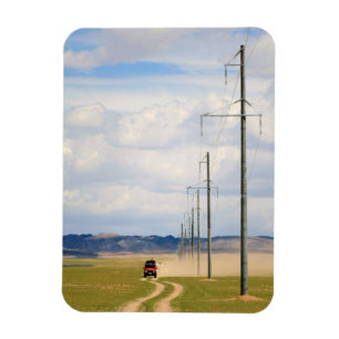 Íman 4X4 Veículos Em Estrada De Camisa, Deserto De Gob