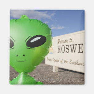 Íman A alienígena inflável com boa vinda a Roswell