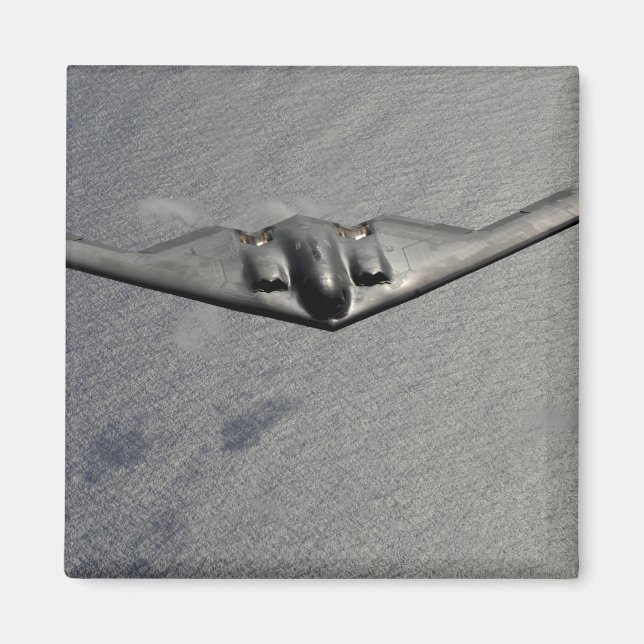 Íman A B-2 Espírito voa sobre o Oceano Pacífico (Frente)