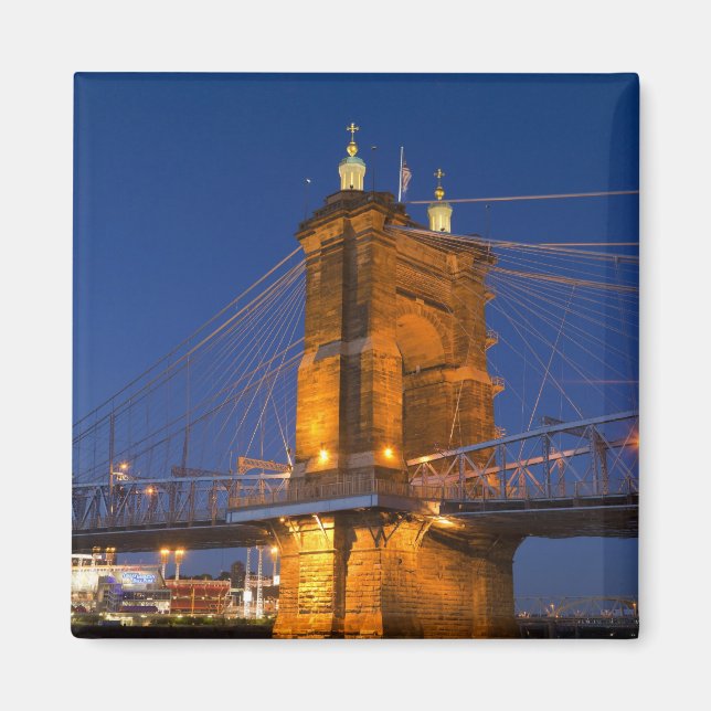 Íman A linha do horizonte de Cincinnati, Ohio, EUA ao a (Frente)