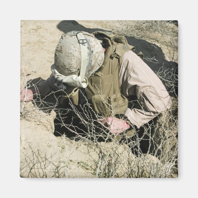 Íman A Marinha dos EUA pula por um buraco (Frente)