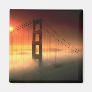 Íman A névoa encobriu o Golden Gate