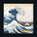 Íman A onda do Excelente de Kanagawa, Hokusai<br><div class="desc">Katsushika Hokusai (31 de outubro de 1760 - 10 de maio de 1849), conhecida simplesmente como Hokusai, era um artista japonês, pintor ukiyo-e e cineasta do período Edo. Nascer em Edo (agora Tóquio), Hokusai é mais conhecido como autor da série impressão de bloco de madeira Trinta e seis Vistas do...</div>