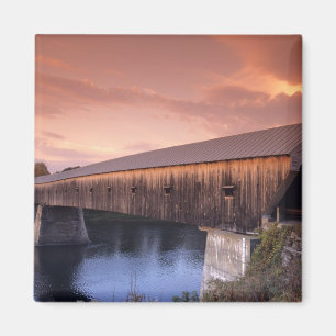 Íman A ponte coberta mais longa nos Estados Unidos