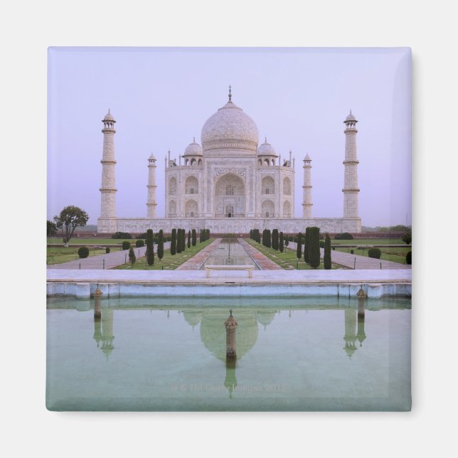 Íman a visão de manhã do Taj Mahal refletida em (Frente)