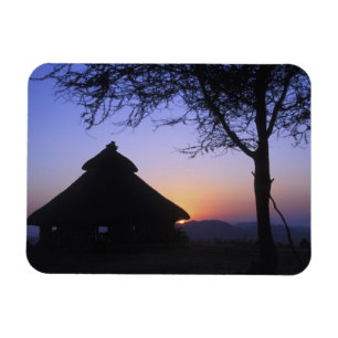 Íman África, Etiópia, região do rio Omo, Pôr do sol sob