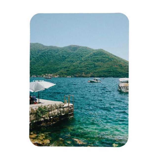 Íman Águas turquesas do Perast - Montenegro (Vertical)