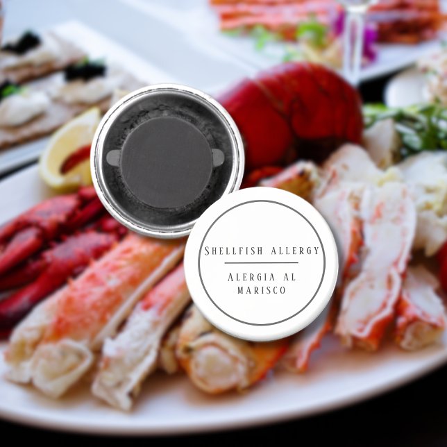 Íman Alergia Bilíngue Preta e Branca a Peixe-Maravilha (Black & White Bilingual Allergy to Shellfish button, customizable multilingual project)