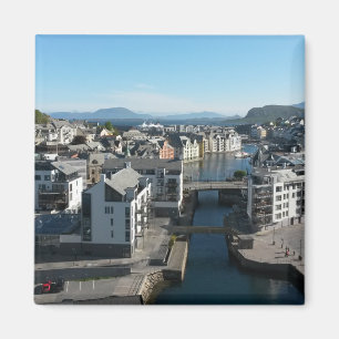 Íman Alesund, Noruega