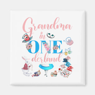 Íman Alice Na Família Onederland Avó Do Aniversário