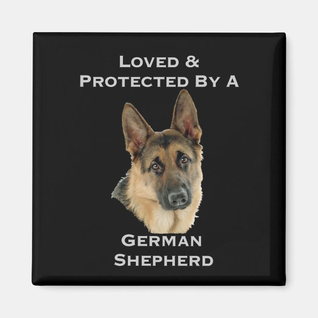 Íman Amado e protegido por um German shepherd (Frente)