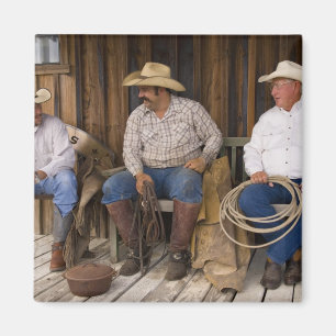 Íman América do Norte, EUA. Cowboys relaxando e