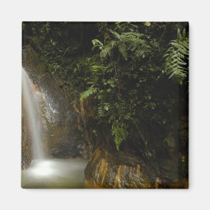 Íman América do Sul, Equador, encosta leste da