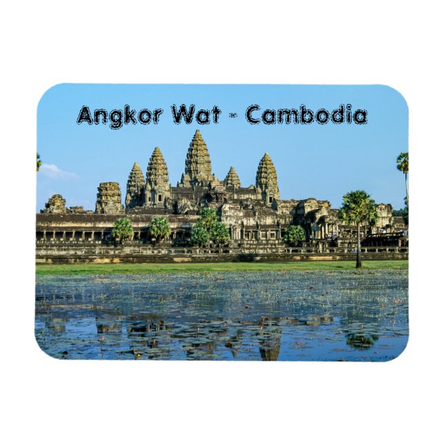 Íman Angkor Wat e reflexão no lago - Cambodia (Horizontal)