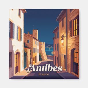 Íman Antiga Cidade de Antibes à Noite França