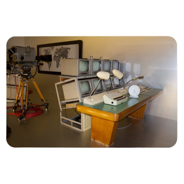 Íman antigo estúdio histórico de televisão (Horizontal)