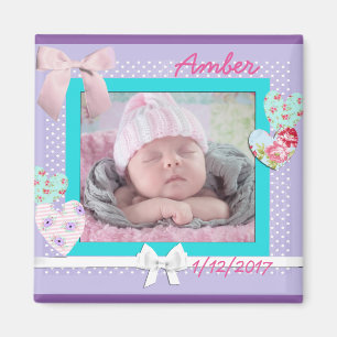 Íman Anúncio de Aniversário com Foto de Bebê Roxo e Aqu