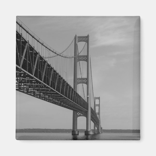 Íman Ao longo da escala de cinza da ponte Mackinac (Frente)