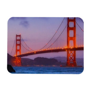 Íman Após o por do sol para fora na praia do padeiro