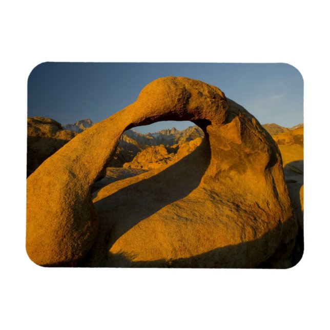 Íman Arco nas Colinas Alabama Eastern Sierras perto de  (Horizontal)