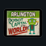 Íman Arlington Texas Robot - Funny Vintage<br><div class="desc">Um encantador ímã de geladeira de viagens vintage Arlington Texas com um robô engraçado e amigável,  junto com um texto divertido no estilo retrô que diz,  "Até em Arlington"</div>