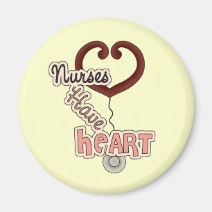 Íman As enfermeiras do estetoscópio têm t-shirt e prese