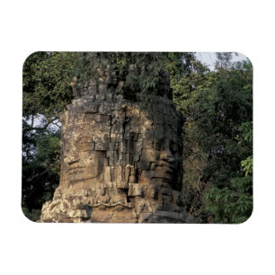 Íman Ásia, Camboja, Siem Reap. Enormes esculturas de pe
