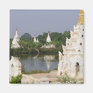 Íman Ásia, Mianmar (Birmânia), Mandalay. Um budista