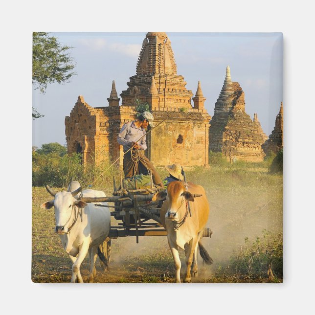 Íman Ásia, Myanmar (Birmânia), Bagan (Pagan). Uma carro (Frente)